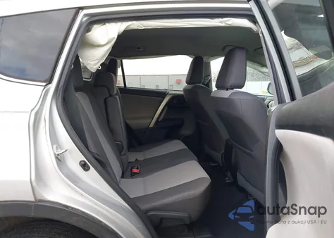 2015 Toyota Rav4 Le z USA, uszkodzony, nr VIN 2T3BFREV4FW263029